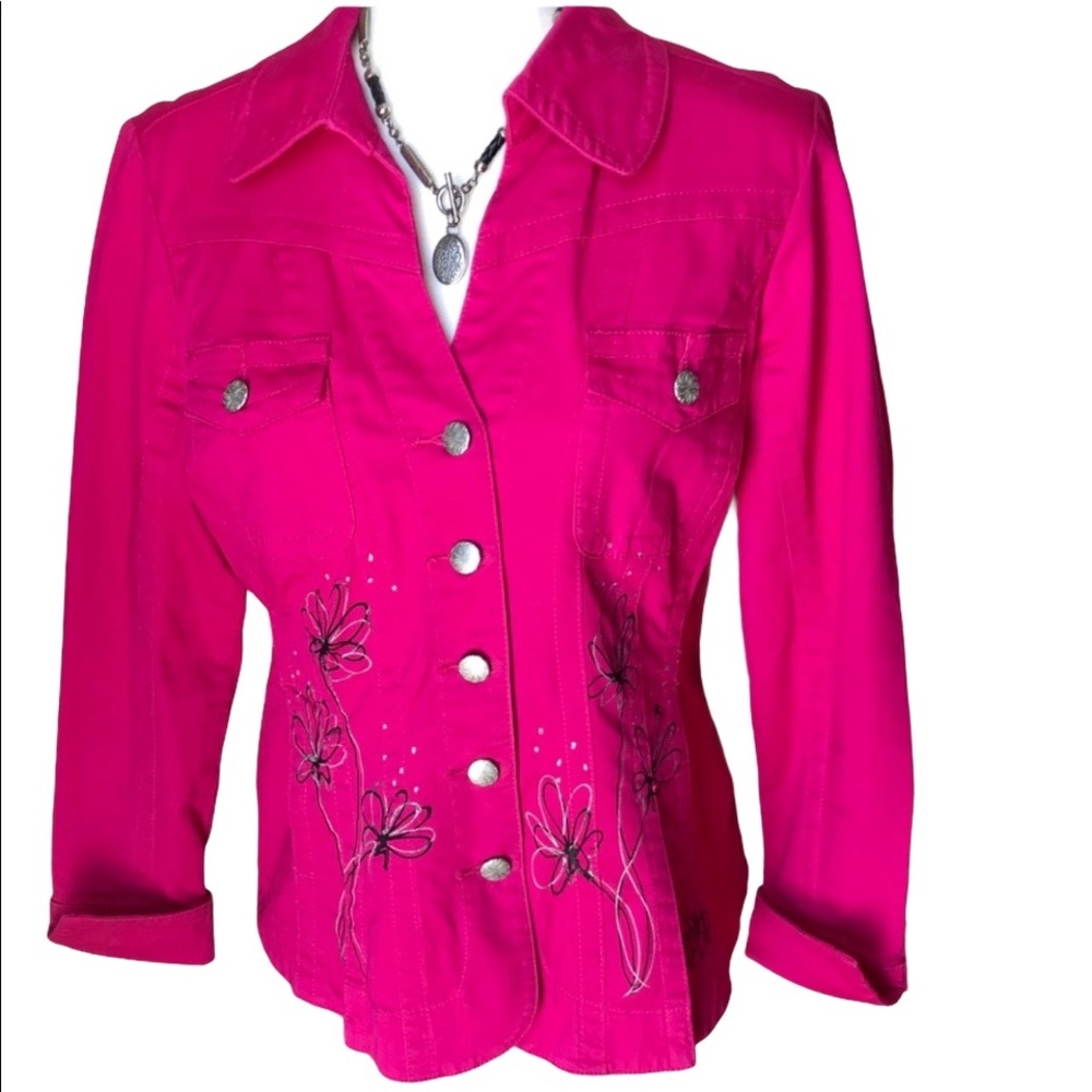 Live a little stylish Artsy shabby shiek jacket w/embroidered detail SZ:M